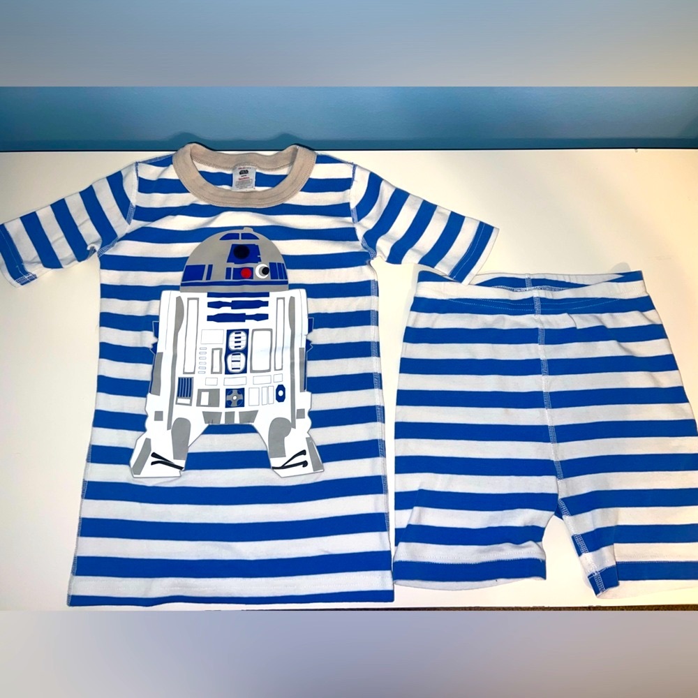 Hannah Andersson Star Wars Blue and White Pajama Set with R2-D2 Graphic size 8